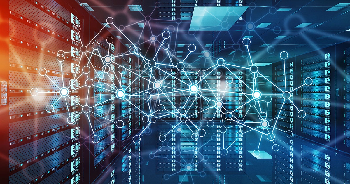 Et billede af et datacenter med mange forbindelser og MariaDB-konfigurationer.